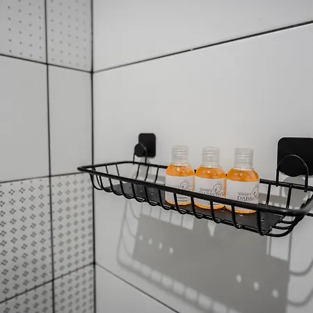 W Winiarni Dabrowka Szczepanowska