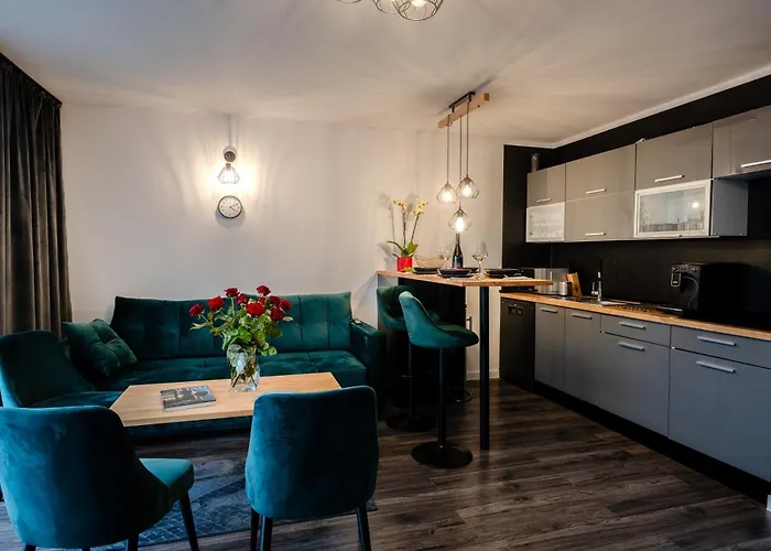 Appartamento W Winiarni Dabrowka Szczepanowska